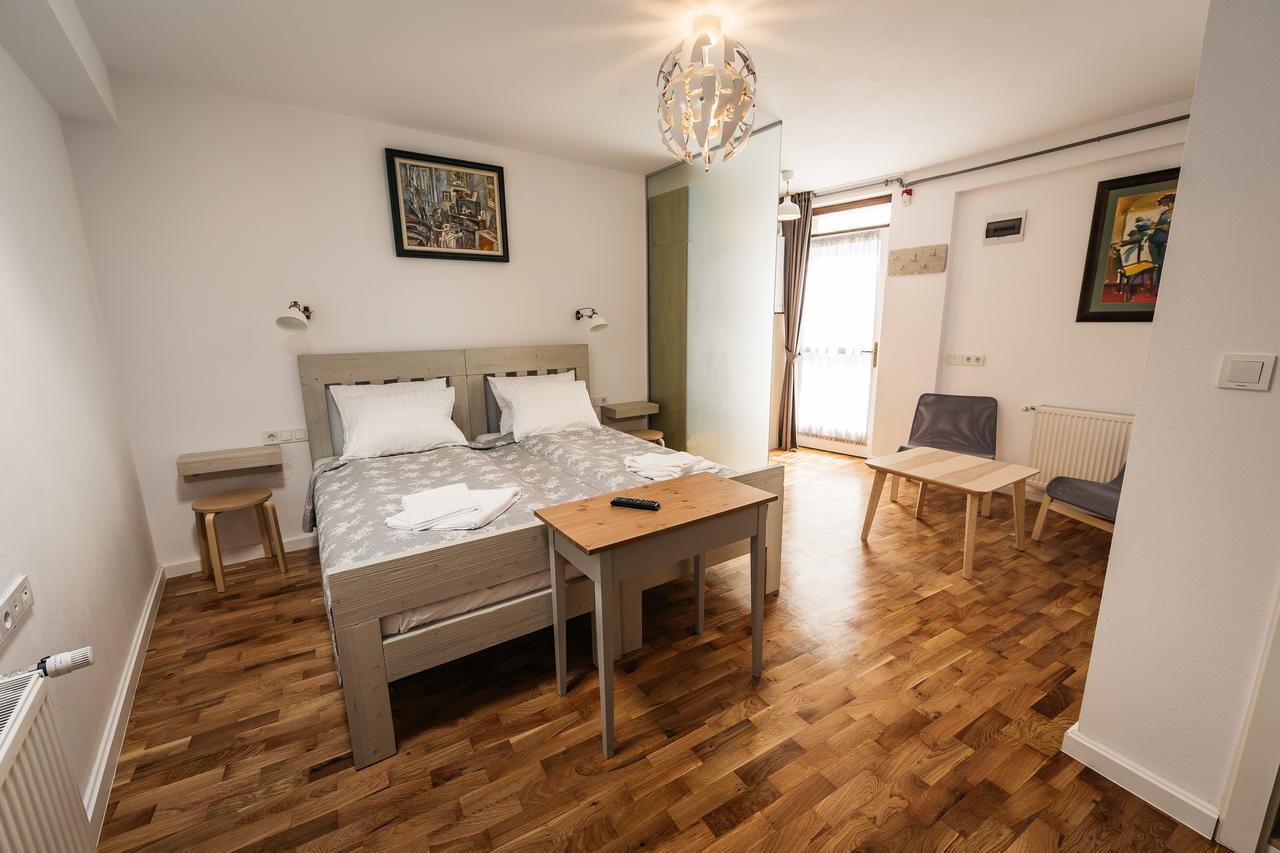 Yellowboot Aparthotel Sibiu Exteriér fotografie