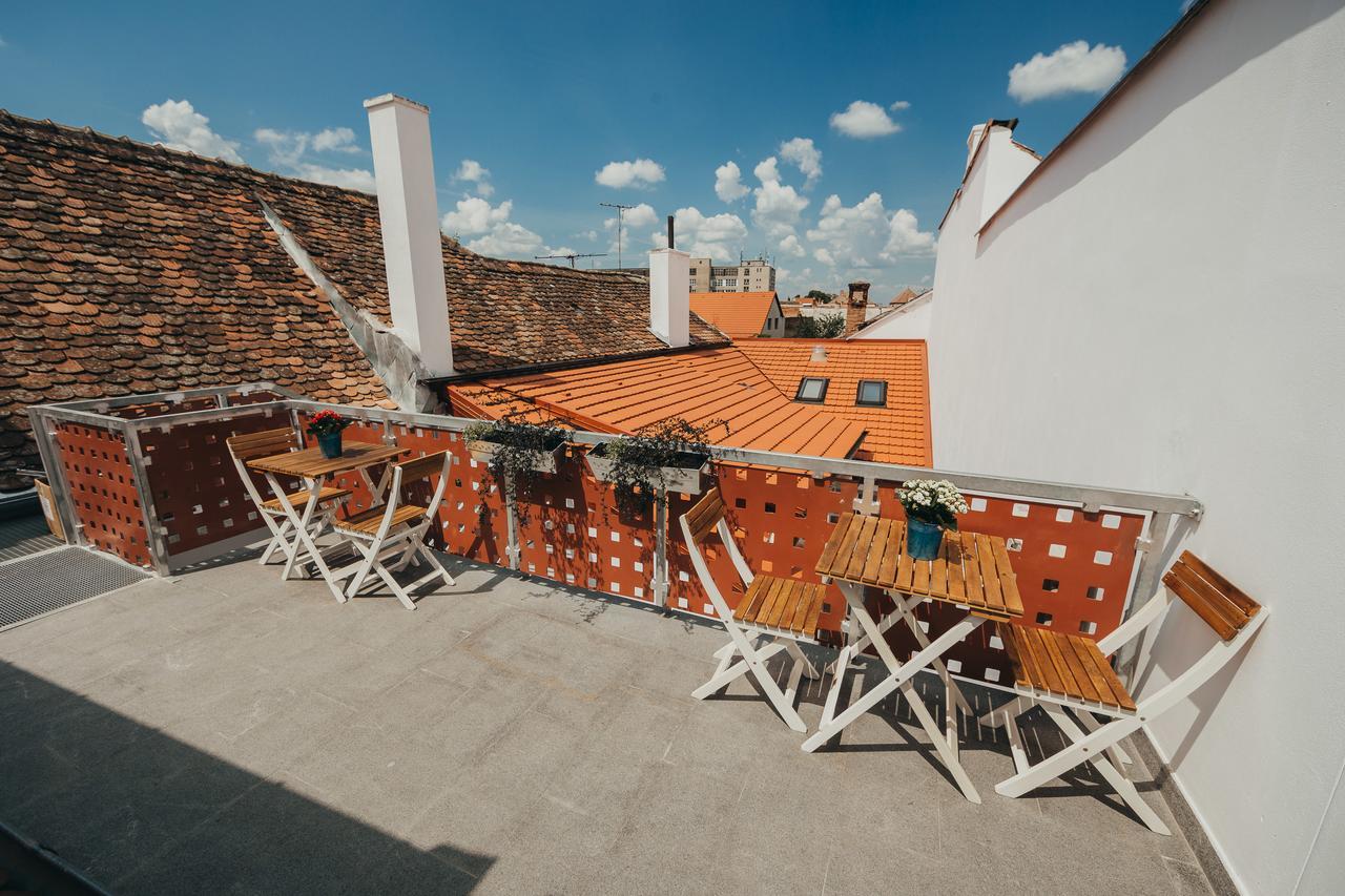 Yellowboot Aparthotel Sibiu Exteriér fotografie