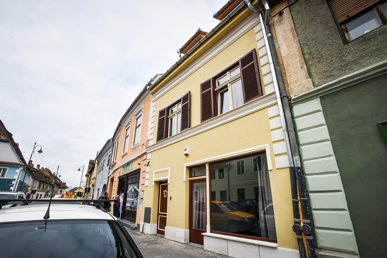 Yellowboot Aparthotel Sibiu Exteriér fotografie